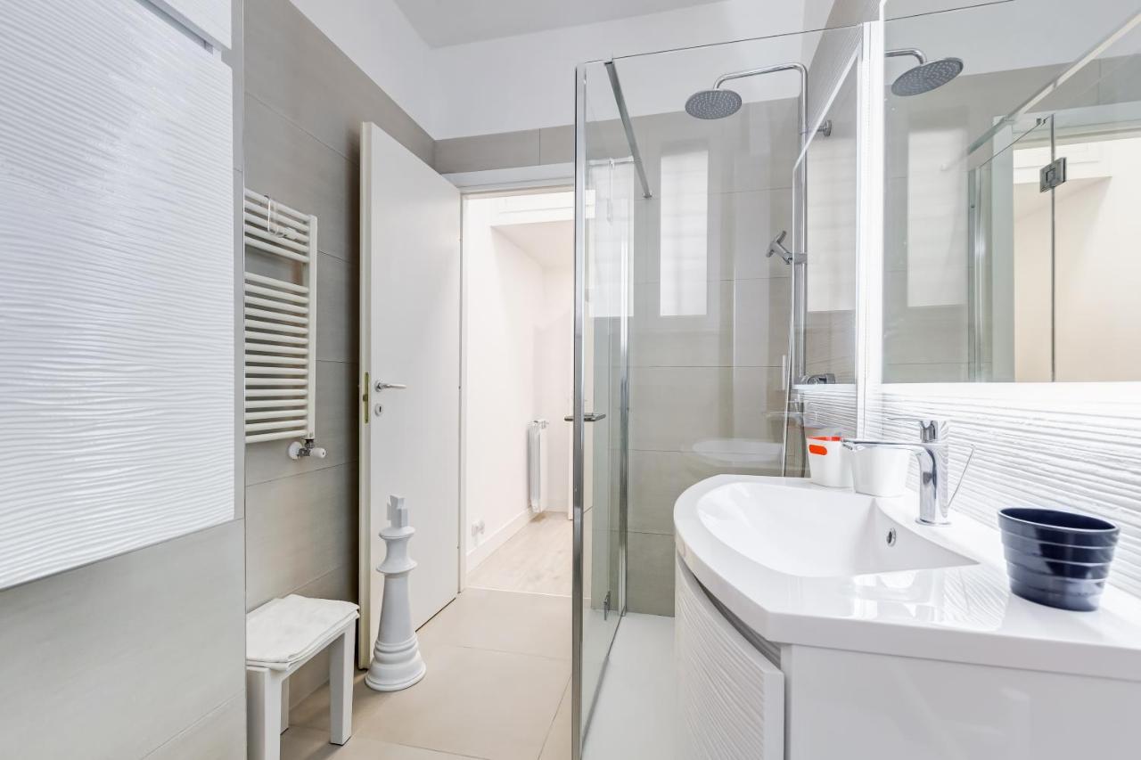 Bmga L The White Crown Apartment In Testaccio Рим Екстериор снимка
