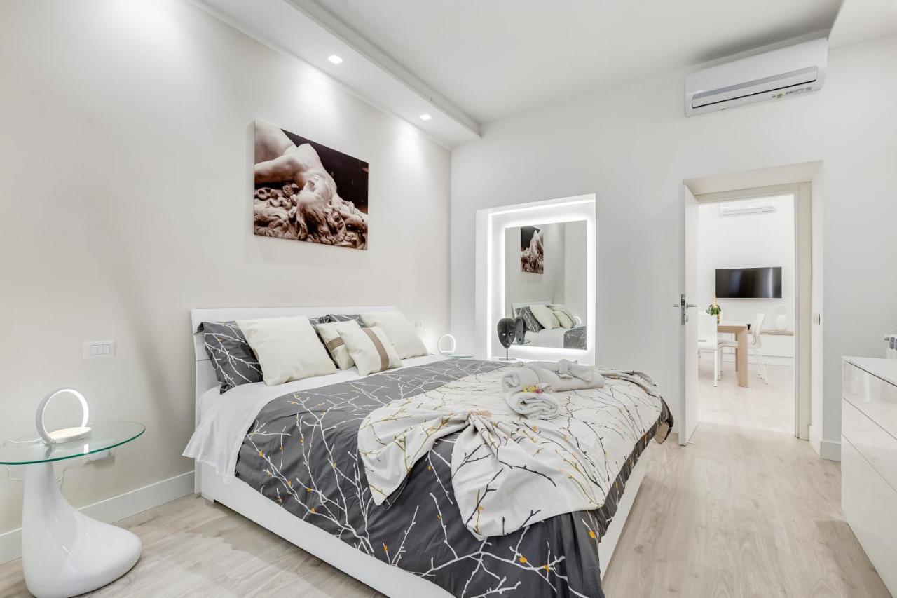 Bmga L The White Crown Apartment In Testaccio Рим Екстериор снимка