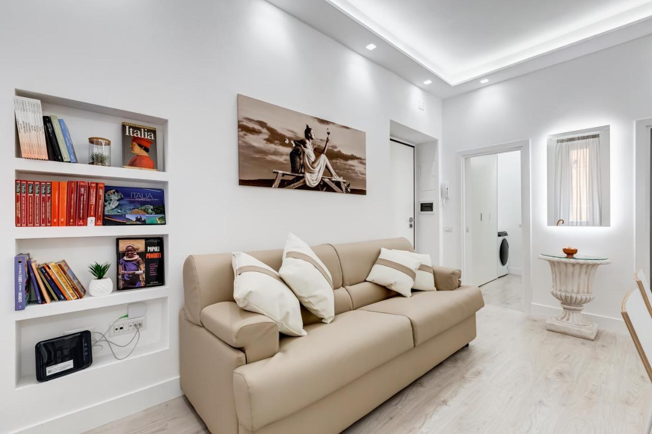 Bmga L The White Crown Apartment In Testaccio Рим Екстериор снимка