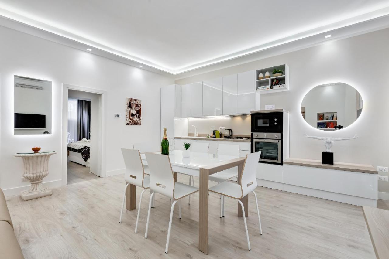 Bmga L The White Crown Apartment In Testaccio Рим Екстериор снимка