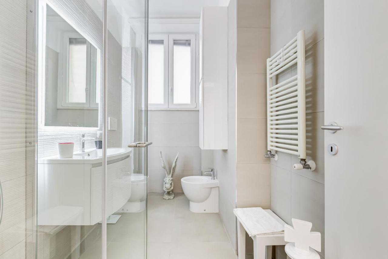 Bmga L The White Crown Apartment In Testaccio Рим Екстериор снимка